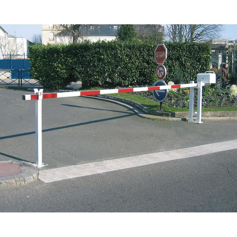Universal Aluminium Boom Barrier-site image